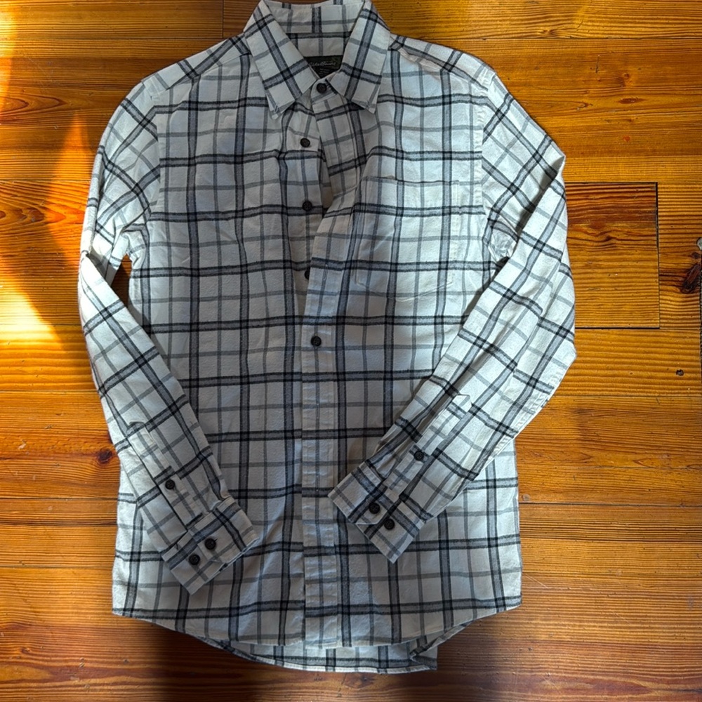 Eddie Bauer Men's Regular Plaid Flannel Shirt